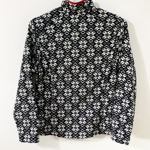 Lands’ End Snowflake Print Quarter Zip Long Sleeve Fleece Jacket Black White Red - Picture 4 of 7